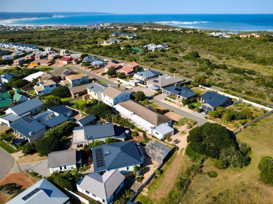 2 Bedroom Property for Sale in Stilbaai Western Cape